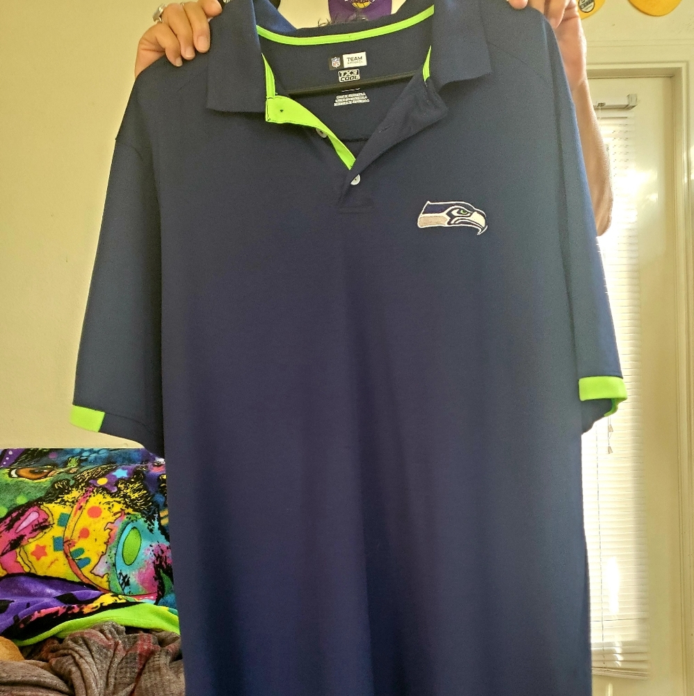 Xl Seattle Seahawks causal shirt